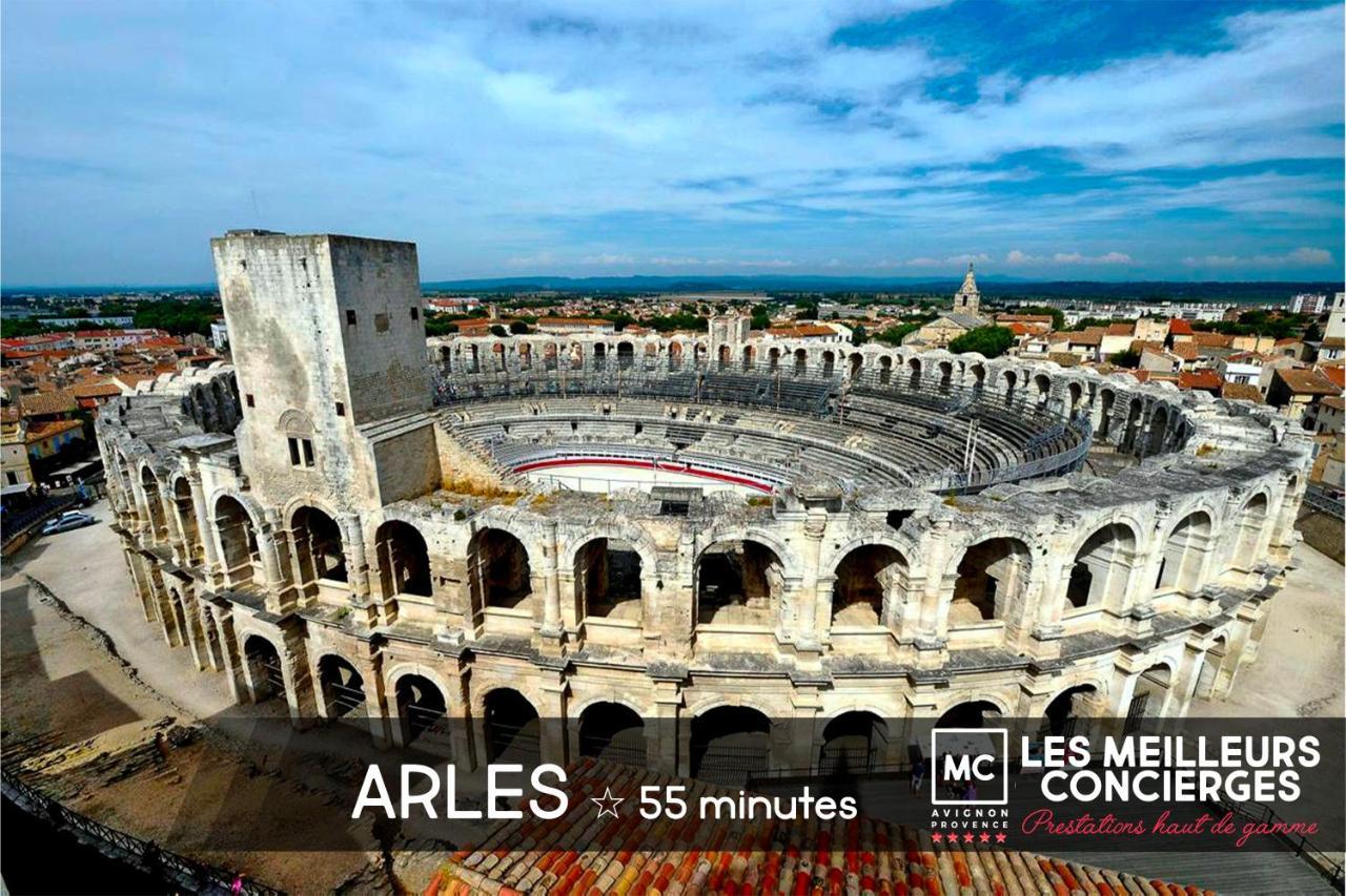 Appartamento Regard Sur Les Remparts - Terrasse & Parking Avignone Esterno foto
